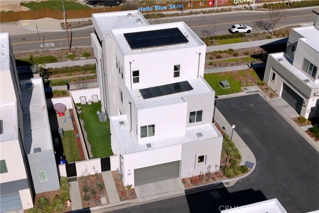 27533 Golden Currant Place, Valencia, CA 91381