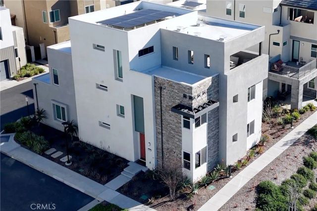 27533 Golden Currant Place, Valencia, CA 91381