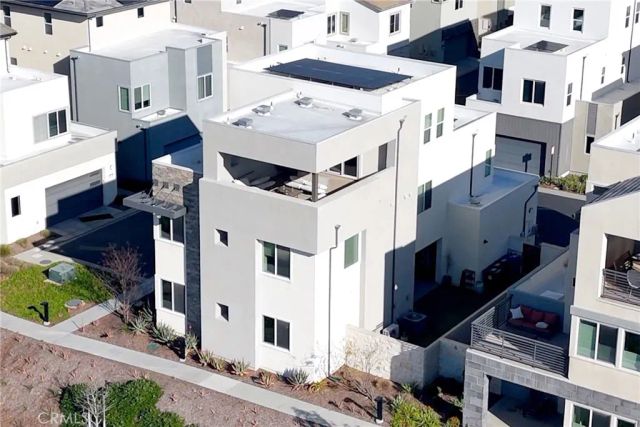 27533 Golden Currant Place, Valencia, CA 91381