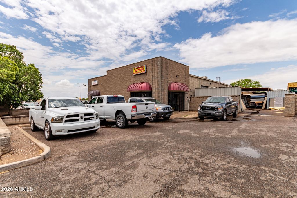 6016 N 57TH Avenue, Glendale, AZ 85301 — exterior