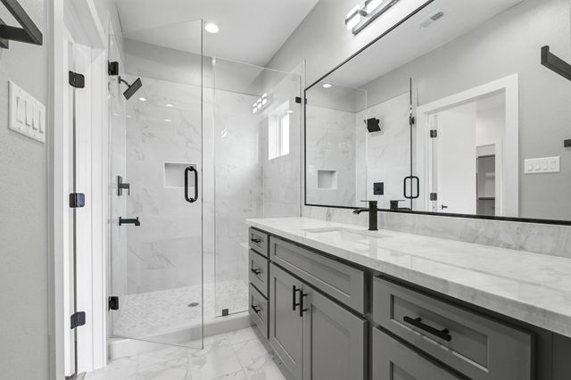 3511 Seabrook Street C, Houston, TX 77021