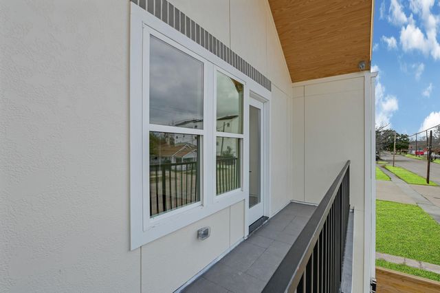 3511 Seabrook Street C, Houston, TX 77021