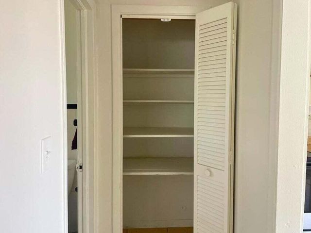 243 SE 24th Avenue A, Boynton Beach, FL 33435