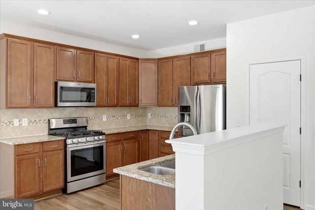 127 AUBURN HILL CT, Stephens City, VA 22655