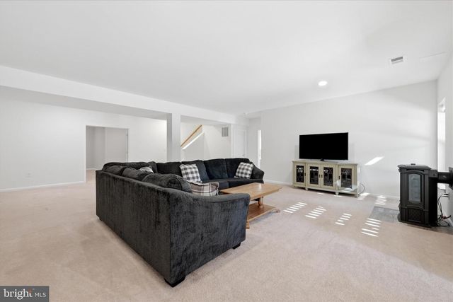 127 AUBURN HILL CT, Stephens City, VA 22655