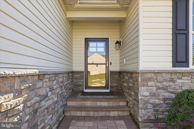 127 AUBURN HILL CT, Stephens City, VA 22655