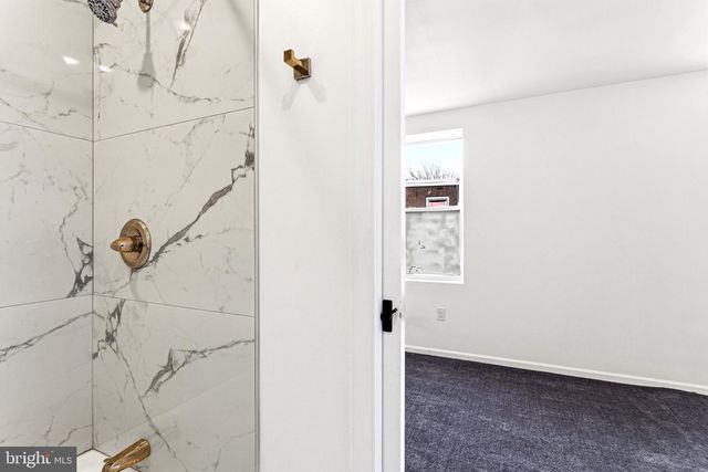 1030 S 56TH ST, Philadelphia, PA 19143