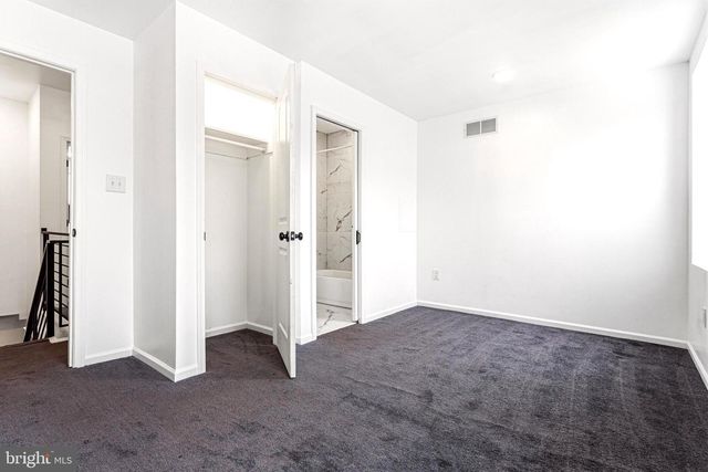 1030 S 56TH ST, Philadelphia, PA 19143