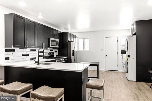 1030 S 56TH ST, Philadelphia, PA 19143