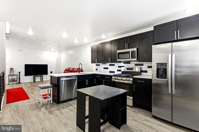 1030 S 56TH ST, Philadelphia, PA 19143