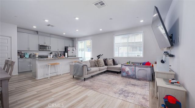 40262 Birchfield 157, Temecula, CA 92591