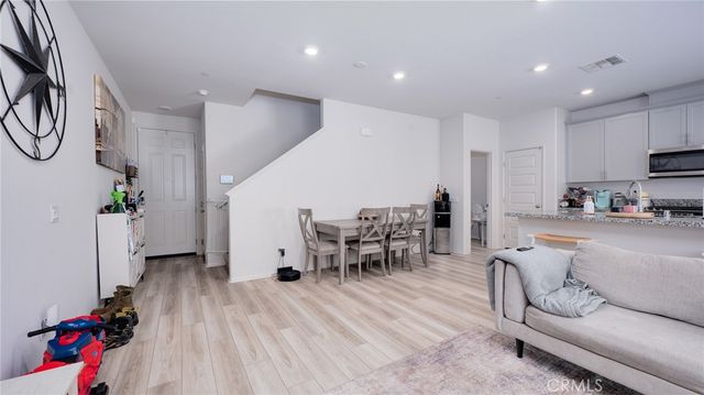 40262 Birchfield 157, Temecula, CA 92591