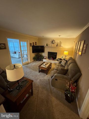 804 CANAL ST, Blackwood, NJ 08012