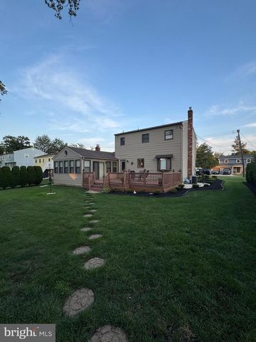 804 CANAL ST, Blackwood, NJ 08012