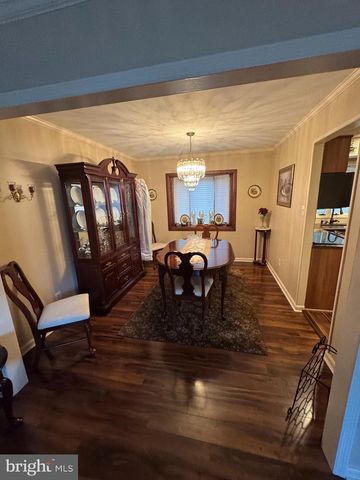 804 CANAL ST, Blackwood, NJ 08012