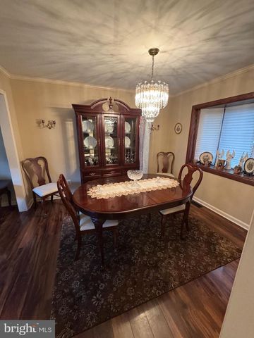 804 CANAL ST, Blackwood, NJ 08012