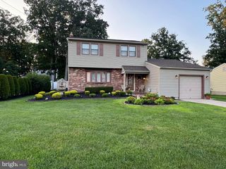 804 CANAL ST, Blackwood, NJ 08012