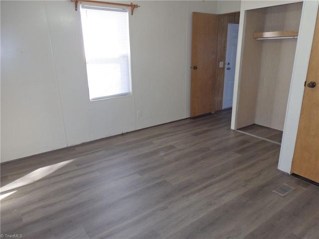 5750 New Hope Road, Denton, NC 27239