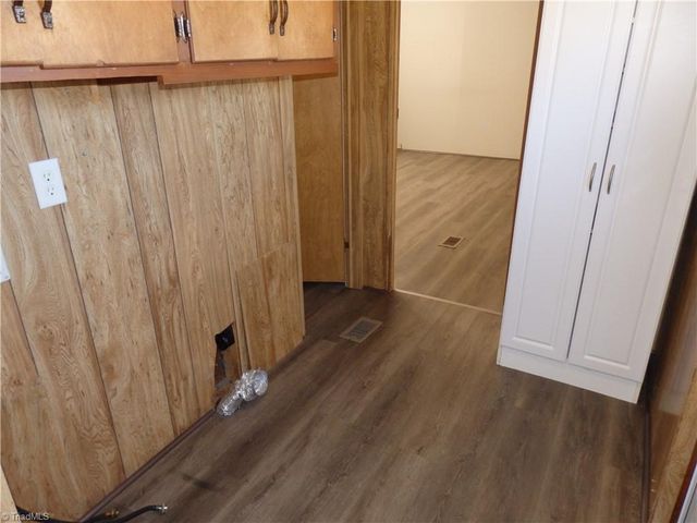 5750 New Hope Road, Denton, NC 27239