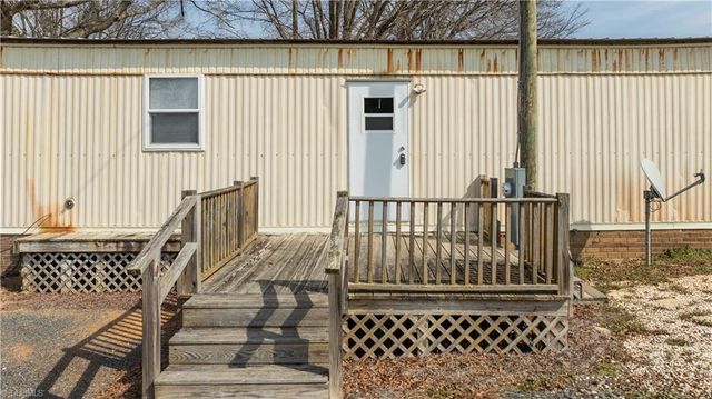 5750 New Hope Road, Denton, NC 27239