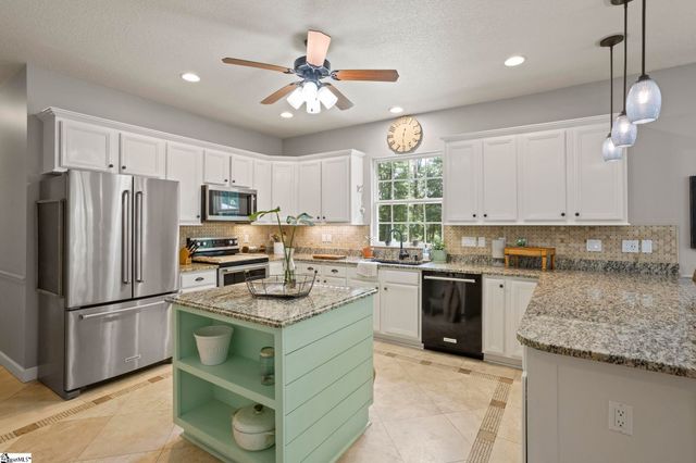 205 Manly Court, Greer, SC 29651