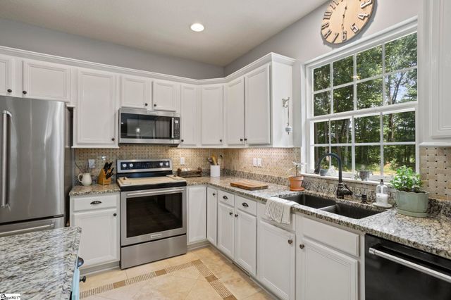 205 Manly Court, Greer, SC 29651