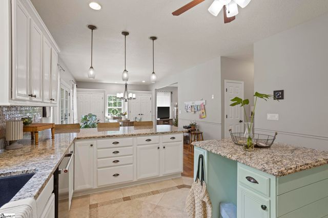 205 Manly Court, Greer, SC 29651