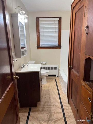 9 Jennings Street, Griswold, CT 06351