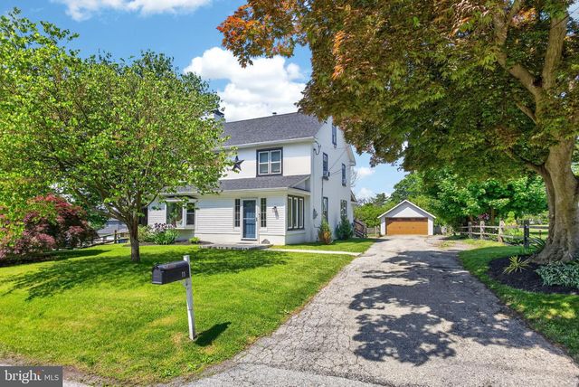 11 MORRIS LN, Coatesville, PA 19320