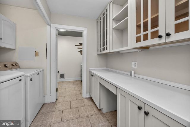 11 MORRIS LN, Coatesville, PA 19320