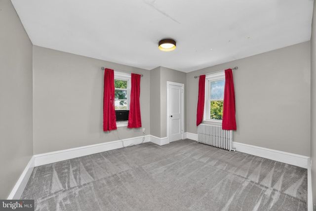 11 MORRIS LN, Coatesville, PA 19320