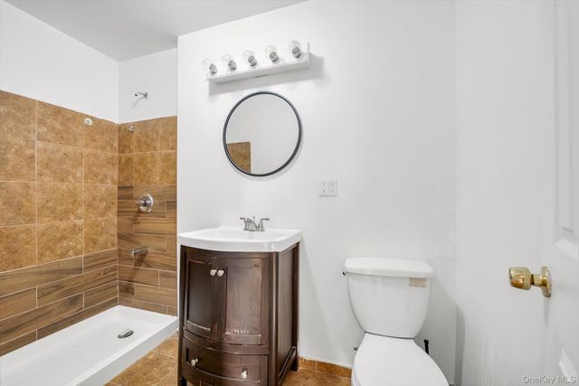 1609 Colden Avenue, Bronx, NY 10462