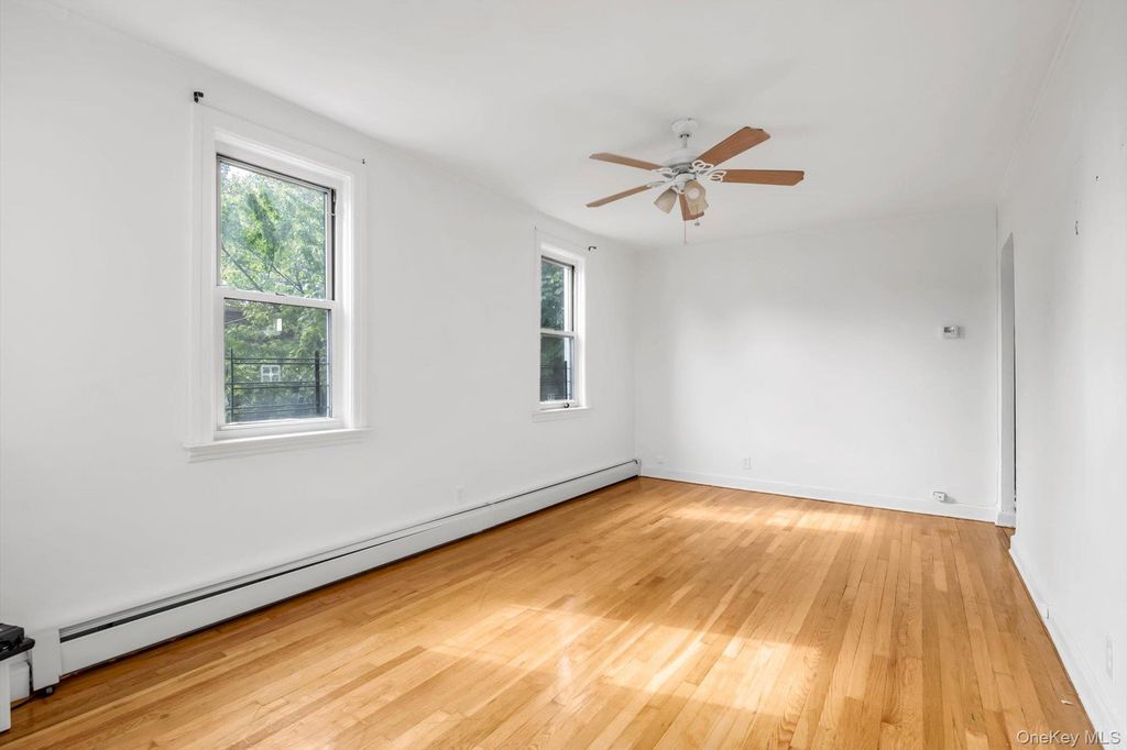 1609 Colden Avenue, Bronx, NY 10462 — photo 4