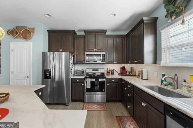 194 Brickhill Circle, Savannah, GA 31407