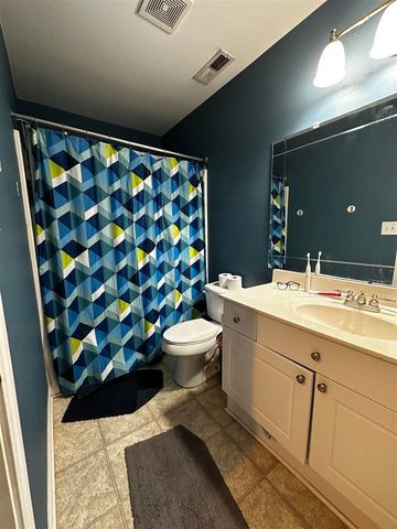 337 Still Water Cir, Boiling Springs, SC 29316