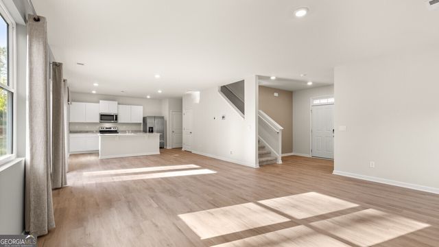 387 Creekview Way, Dallas, GA 30132