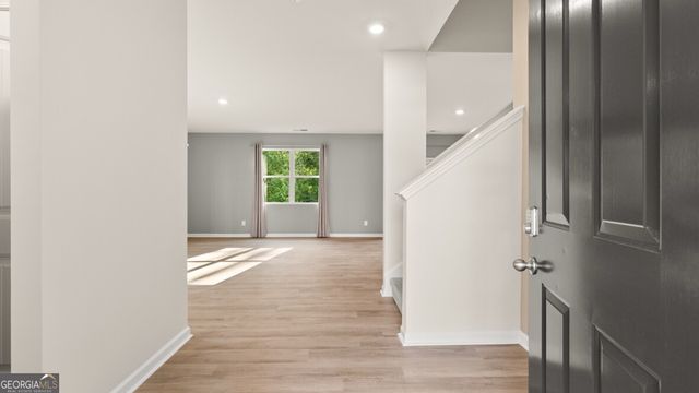 387 Creekview Way, Dallas, GA 30132