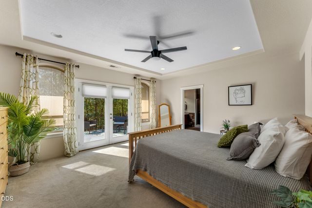 1921 NW Crown Street, Grants Pass, OR 97526