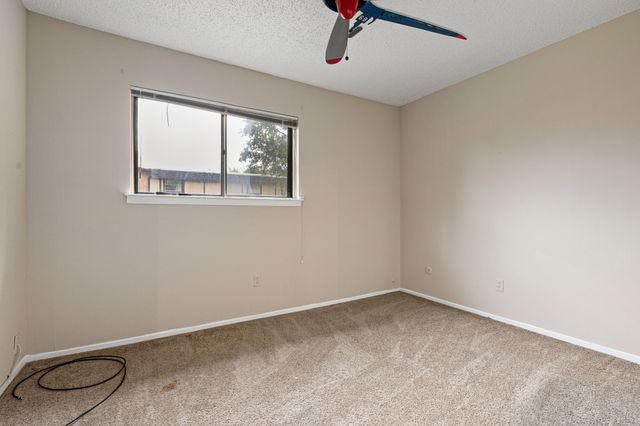 2325 Overland Lane, Arlington, TX 76014