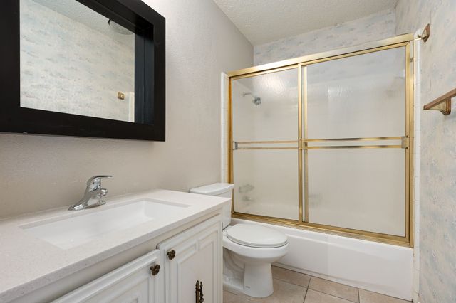 2325 Overland Lane, Arlington, TX 76014