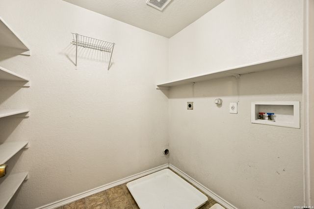 7908 Midnight Stage, San Antonio, TX 78255