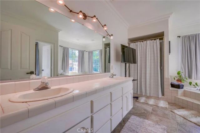 39100 Saddle Ridge, Hemet, CA 92543