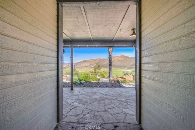39100 Saddle Ridge, Hemet, CA 92543