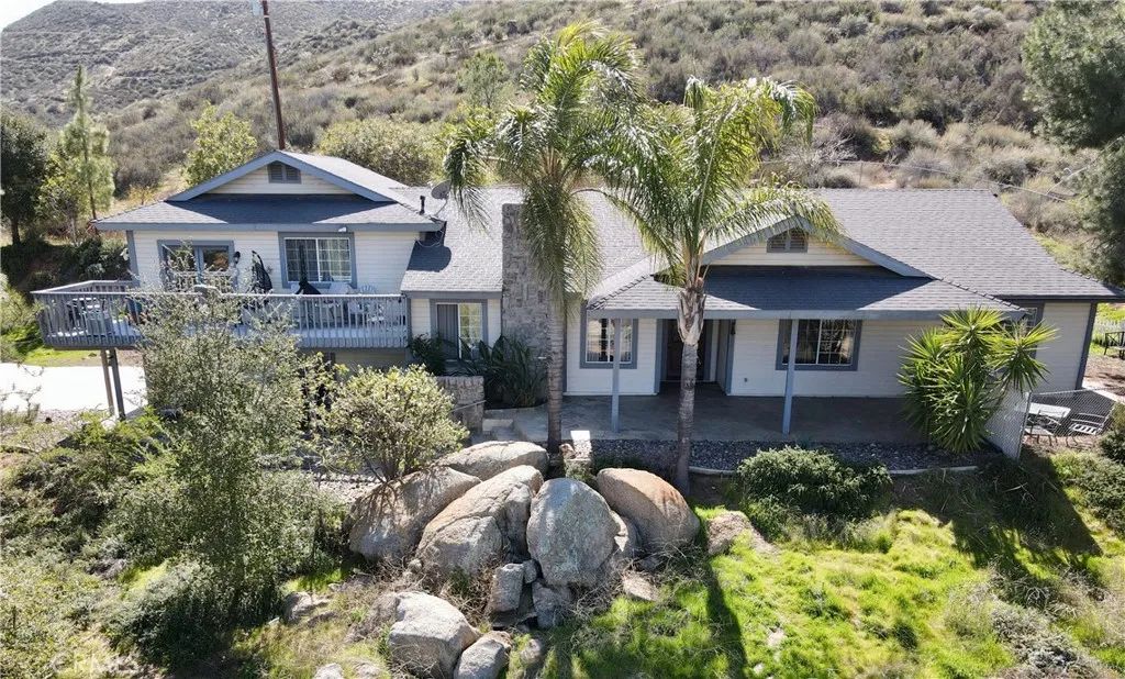 39100 Saddle Ridge, Hemet, CA 92543