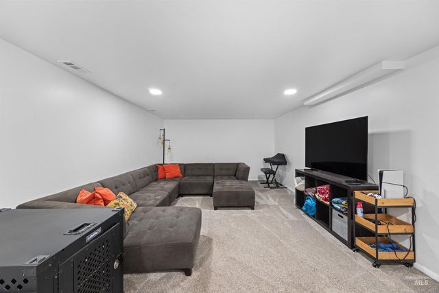 1929 W Bedford, Boise, ID 83705