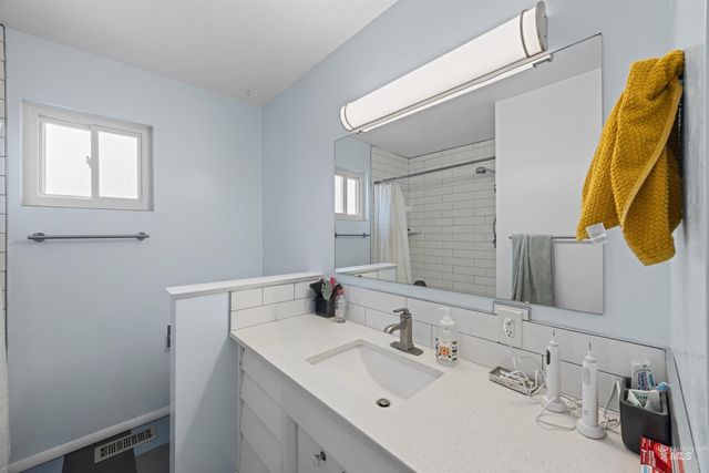 1929 W Bedford, Boise, ID 83705