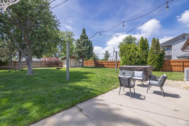 1929 W Bedford, Boise, ID 83705