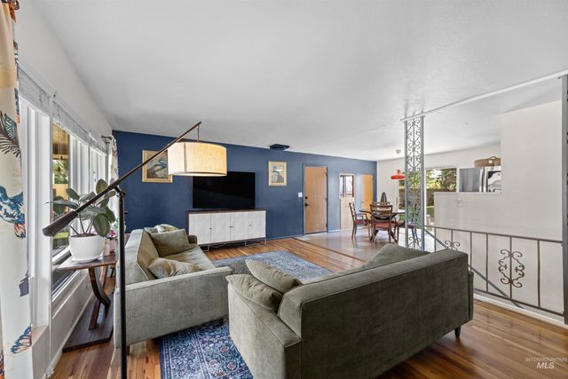 1929 W Bedford, Boise, ID 83705