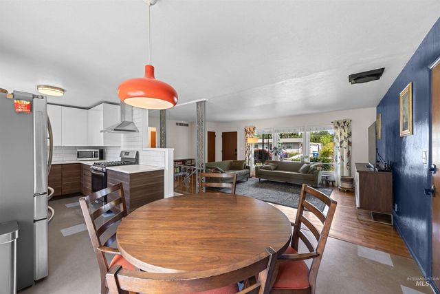 1929 W Bedford, Boise, ID 83705
