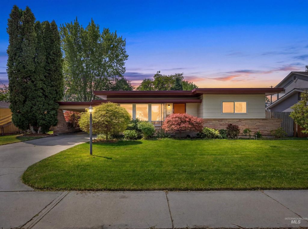 1929 W Bedford, Boise, ID 83705